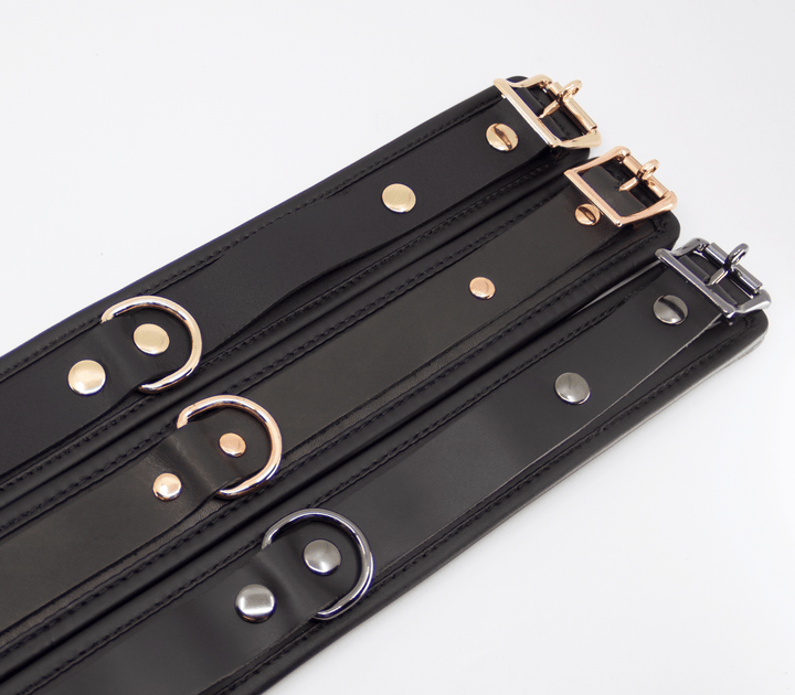 Love in Leather premium collar with pewter hardware - side view showing adjustable strap