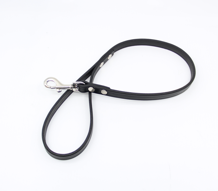 Love in Leather mini leather lead - compact BDSM leash with comfortable leather grip handle